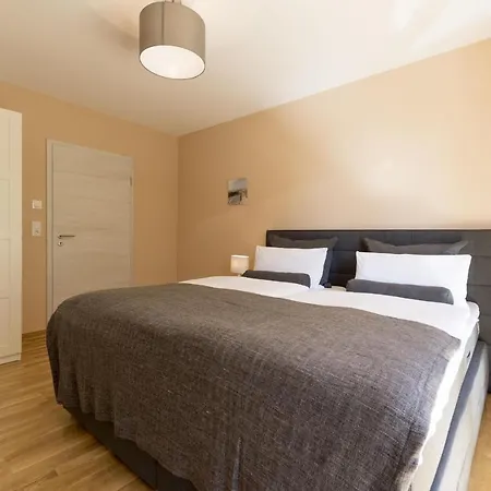 Haus Weitblick Nr 01 Inkl Sauna-schwimmbadnutzung Im Ahoi Sellin Apartment Goehren (Ruegen)