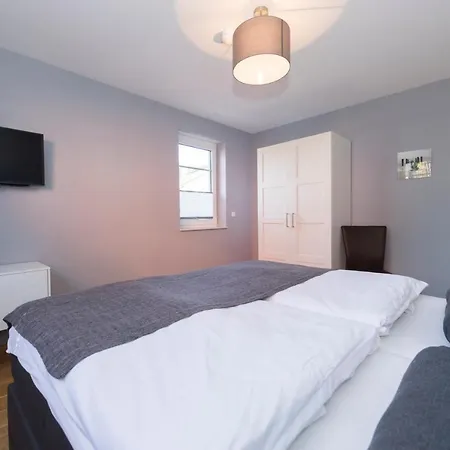 Haus Weitblick Nr 01 Inkl Sauna-schwimmbadnutzung Im Ahoi Sellin Apartment Goehren (Ruegen)